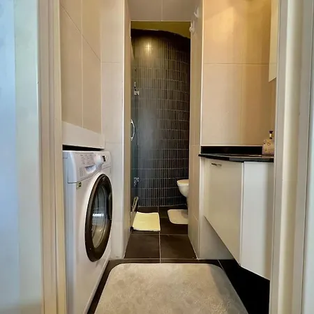 2br, 2ba, 4th Floor Of Historical Building ,galata Appartement